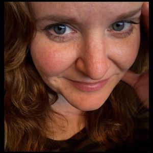 Meet your Posher, Mandy